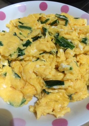 調味料は２つ☆うちのニラ玉！-レシピのメイン写真