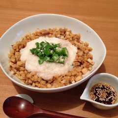รูปของ ヘルシー！エリンギそぼろとやまいも丼
