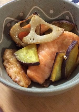 鮭とさつま芋と蓮根の秋のおかず-レシピのメイン写真