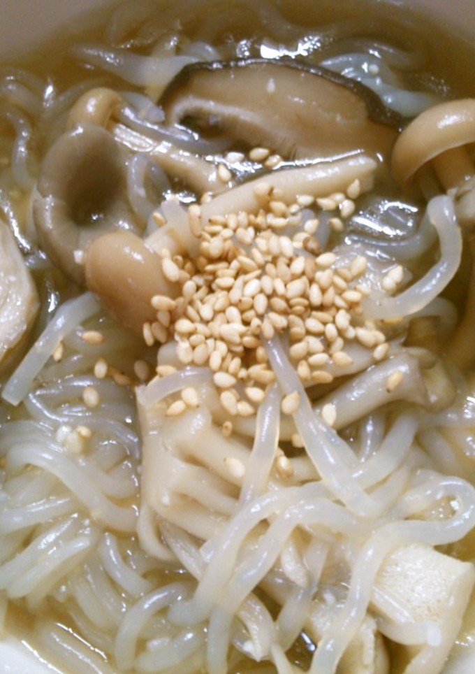 簡単！たっぷりきのこと　白滝の中華スープ-レシピのメイン写真