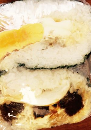 ミートボール・玉子おにぎらず！-レシピのメイン写真