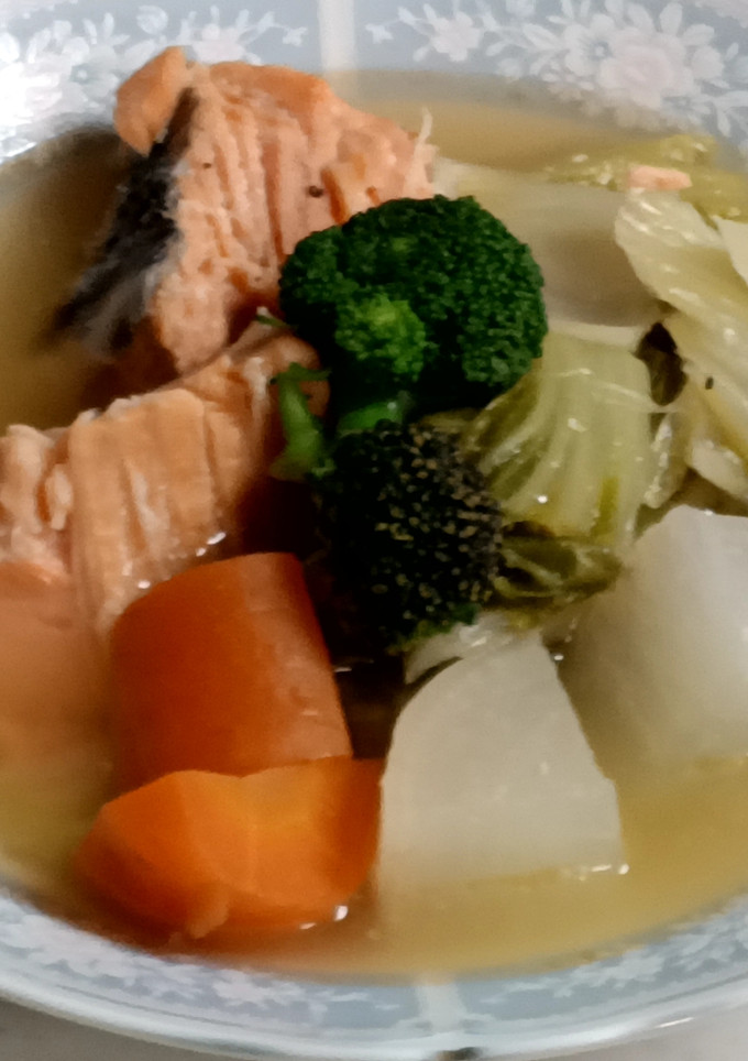 新鮮な白菜と鮭のスープ煮-レシピのメイン写真