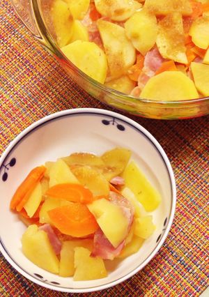 チンしてじゃがいもにんじんベーコン重ね煮-レシピのメイン写真