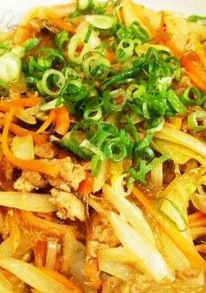 春雨と鶏そぼろの炒め煮-レシピのメイン写真