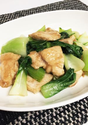 節約&簡単♡鶏胸肉とチンゲン菜の炒め物-レシピのメイン写真