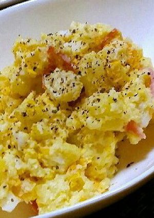 薄味なバター風味のポテトサラダ-レシピのメイン写真