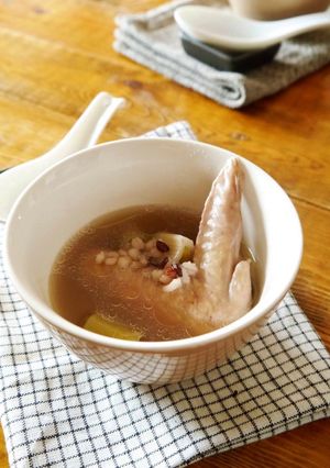 疲れた時に。手羽先と雑穀のスープ-レシピのメイン写真
