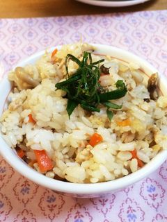 鶏ひき肉としょうがときのこの混ぜご飯-レシピのメイン写真