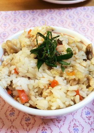 鶏ひき肉としょうがときのこの混ぜご飯-レシピのメイン写真