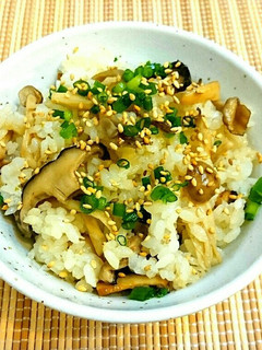 きのこの混ぜご飯☆ゆず胡椒バター風味-レシピのメイン写真