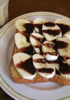 超簡単な朝ごはん♪チョコバナナトースト-レシピのメイン写真
