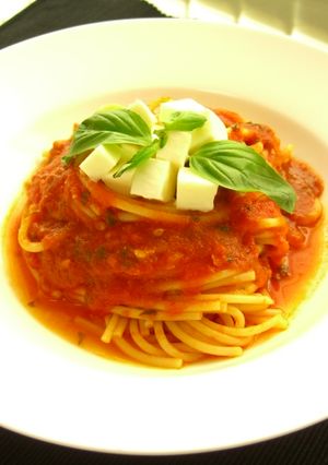 トマトとモッツァレラチーズのパスタ-レシピのメイン写真