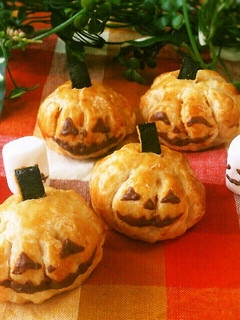 ハロウィンに♡立体パンプキンパイのおばけ-レシピのメイン写真