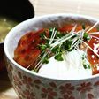 温玉のせ照り焼き鶏つくね丼