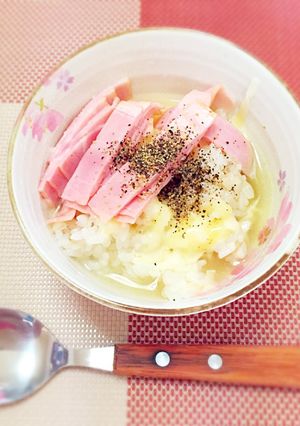 ご飯茶碗で！混ぜるだけ簡単チーズリゾット-レシピのメイン写真