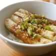 ねぎだれで香ばしい♪ちくわ照り蒲焼き丼