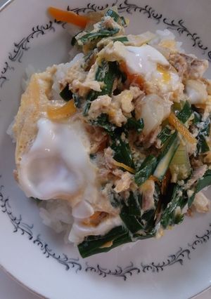 ツナ玉丼-レシピのメイン写真