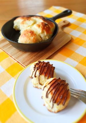 スキレットで簡単♪チョコバナナちぎりパン-レシピのメイン写真