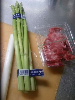 アスパラ 牛肉 のオイスター炒め-レシピのメイン写真