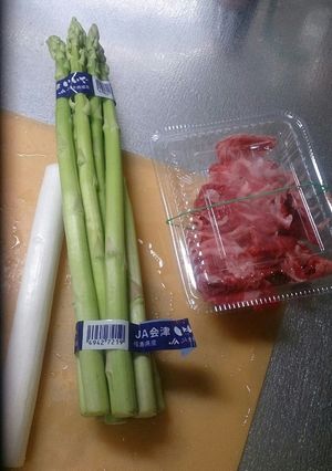 アスパラ 牛肉 のオイスター炒め-レシピのメイン写真