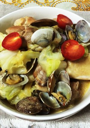 簡単✨鶏とアサリでキャベツの蒸し煮-レシピのメイン写真