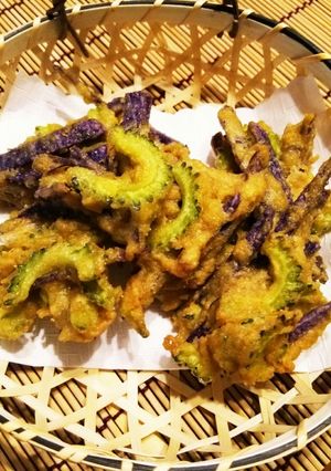 ゴーヤとじゃがいものスパイスかき揚げ♪-レシピのメイン写真