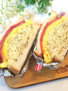 たっぷりキャベツ*厚焼き卵のサンドイッチ-レシピのメイン写真