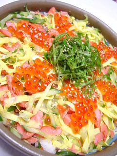 ひな祭りに♪親子ちらし寿司-レシピのメイン写真