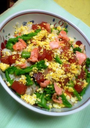市販品に一手間プラスで*菜の花ちらし*-レシピのメイン写真