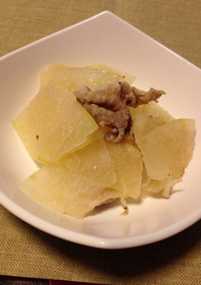 冬瓜の大量消費に！冬瓜と豚肉の炒め物-レシピのメイン写真