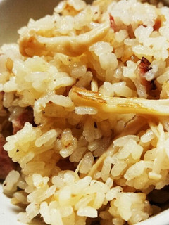 スパムときのこの炊き込みご飯-レシピのメイン写真