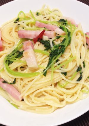 ベーコンと豆苗のペペロンチーノ-レシピのメイン写真