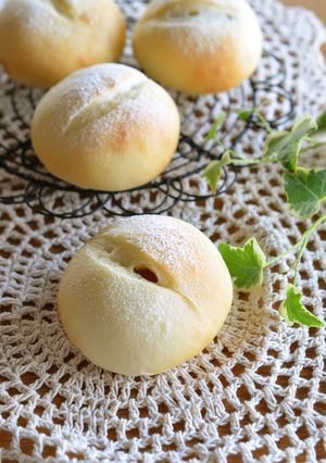 豆乳でふんわり☆豆パン-レシピのメイン写真