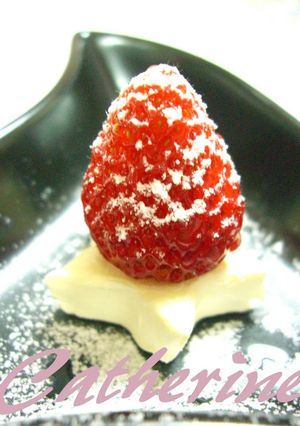 苺onクリームチーズ-レシピのメイン写真