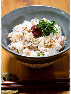 超簡単■梅とシーチキンの混ぜご飯■-レシピのメイン写真
