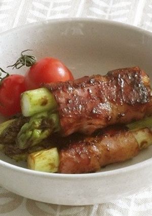 簡単ぱぱっと副菜♬アスパラベーコン巻き-レシピのメイン写真