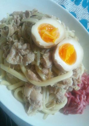 ランチ♪豚肉とモヤシの和風焼きうどん♪-レシピのメイン写真