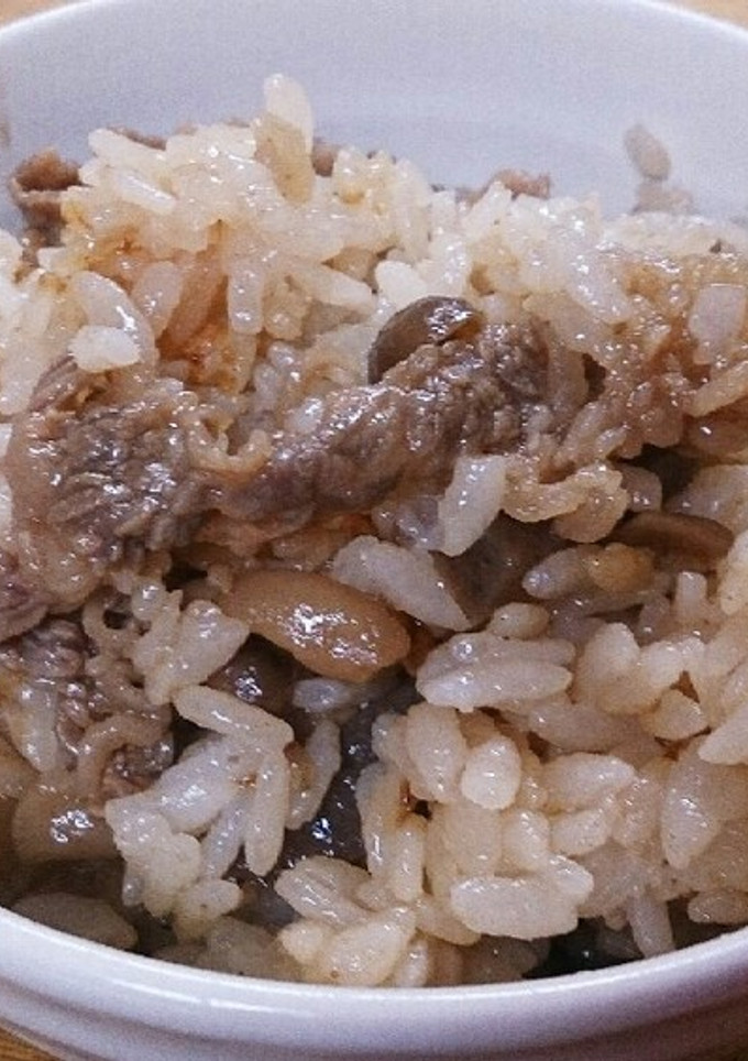 きのこと牛肉の炊き込みごはん-レシピのメイン写真