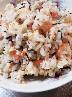 ひじき煮物からのアレンジ炒飯♪-レシピのメイン写真