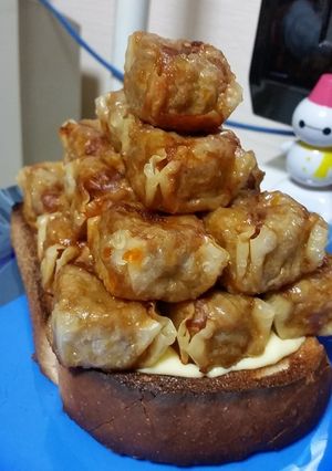 新発見!揚げ焼売ピラミットースト!-レシピのメイン写真