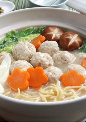 ふわふわ鶏団子の煮込みラーメン-レシピのメイン写真