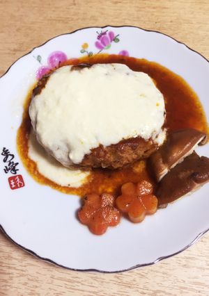 ふわっとジューシー!満足チーズハンバーグ-レシピのメイン写真