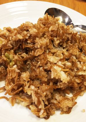 残った焼きそばをリメイク！そばめし☆-レシピのメイン写真