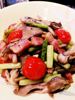 アスパラ×マイタケ×ベーコンのマヨ炒め-レシピのメイン写真
