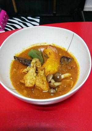 手羽元と夏野菜のさっぱりカレー-レシピのメイン写真