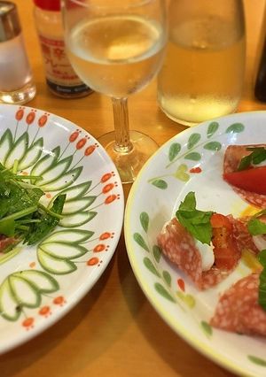 簡単おつまみ☆カプレーゼのサラミ包み他-レシピのメイン写真