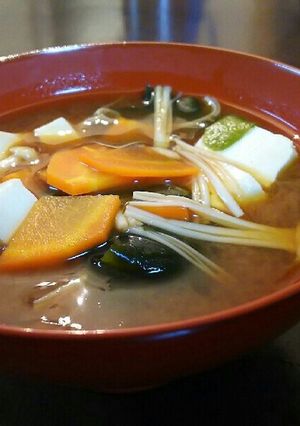 豆腐❗わかめ❗人参❗えのき茸のおみそ汁✨-レシピのメイン写真