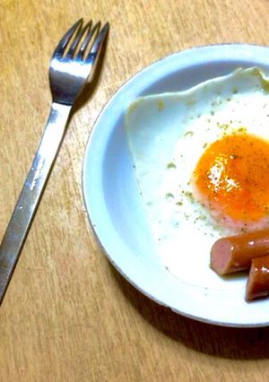 簡単！ぷるぷる目玉焼き-レシピのメイン写真
