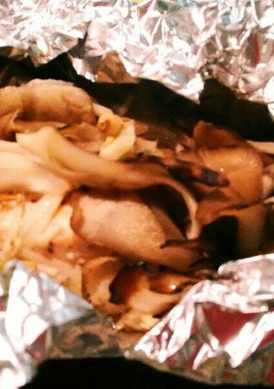 秋の味覚！鮭とキノコの簡単ホイル焼き-レシピのメイン写真
