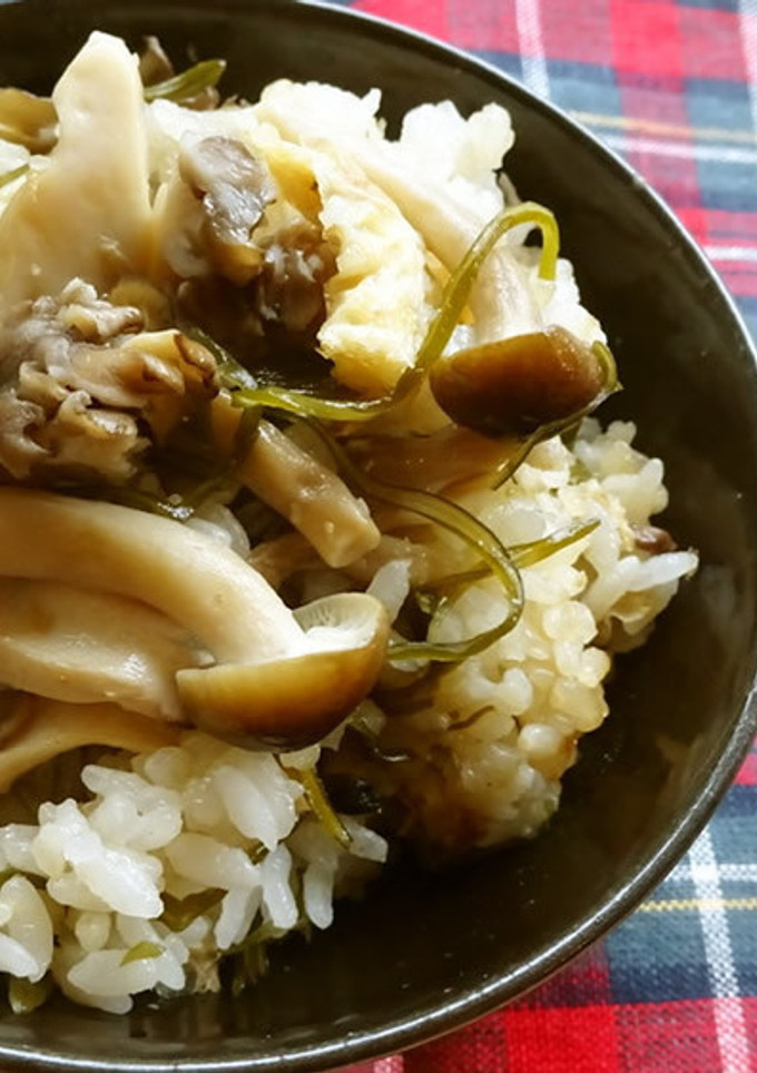旬の味覚★きのこたっぷりきのこご飯♪-レシピのメイン写真